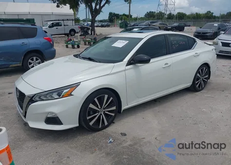 2020 Nissan Altima Sr Fwd z USA, uszkodzony, nr VIN 1N4BL4CV8LC120541